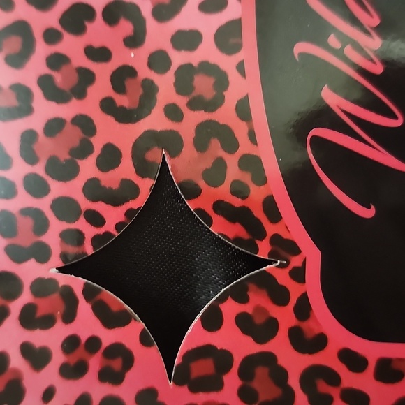 Brand New WILD THING SATIN PILLOW CASES😴-2CT - Picture 4 of 5